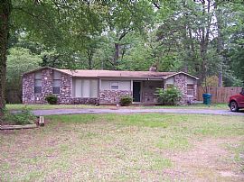 Large Home on 1 Acre Lot