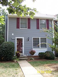 Townhouse - Guilford College Area