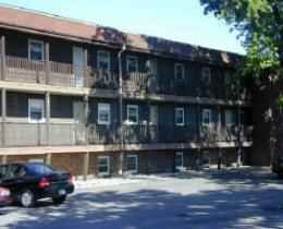 1 bedroom apartments near McHenry