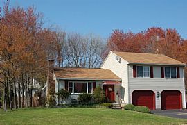 Immaculate 3br in Enfield CT for RENT