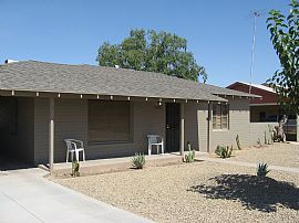 Cute remodeled house in heart of Eloy, A