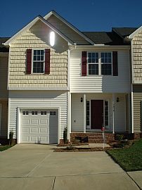 Beautiful 3br/2.5ba, 1287 sq ft townhome