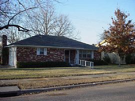Dallas Home for Rent: 8305 Angier