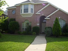 5BR Two-Story House in Plano for Rent