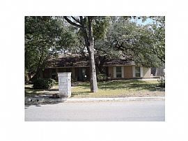 Newly Remodeled 4 BR Home In Balcones Country Club