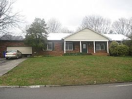 Spacious 3 Bedroom Brick Home Rent or Rent to Own - Free Dec.