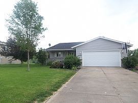 Excellent 4 BR, 1.5 BA Home - Shed with Dog Kennel Attached  