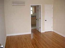 Bright, Large 1 Bedroom Studio Apartment with Re-done Kitchen!!