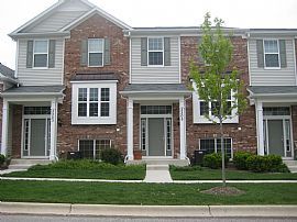 Stylish 3 Bedroom Luxury Townhome with 2 Car Garage