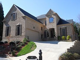 Beautiful 5 Bedroom Luxury Home with Vaulted Ceilings
