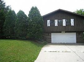 Gorgeous and Spacious 4 Bedroom Home on 1/2 Acre Lot!