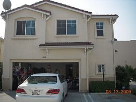 Nice 4 Bedroom Family Size Home in Quiet Gated Community