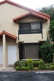 Cozy 2/2.5 Dadeland Cove Townhouse