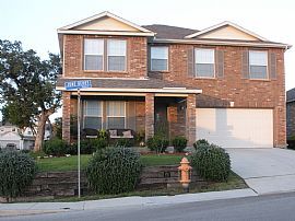 Huge 3 Bedroom Home For Lease in Desirable Stone Oak!!
