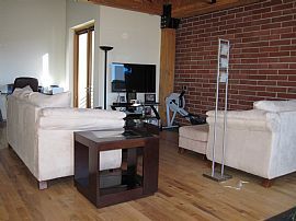 Absolutely Stunning 2 Bedroom Condo with Loft 