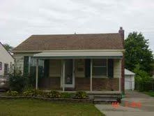 Great 2 Bedroom Home with Nice Sized Porch