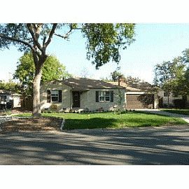 Beautifully Remodeled 3 Bedroom Home with Park-Like Backyard!