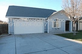 Awesome 3 Bedroom Home with Fenced Yard and 2 Car Garage