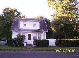 2 BR, 1 BA Home with Large Yard and Quiet Neighborhood