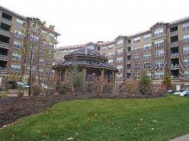 Magnificent 3 Bdrs Condo with Large Balcony!