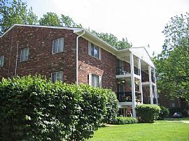 2 BR, 1 BA Unit - Come Enjoy Your Summer Here at Decatur Woods