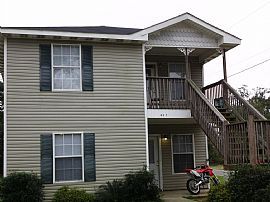 3 Bedroom 2 Full Bath Downstairs Unit in Gulfport