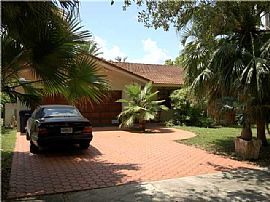3/2 Executive Remodeled Pool Home in Miami Springs