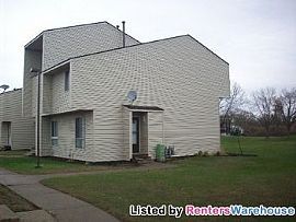 Very Nice 2bd/1ba End Unit Th in Brookly
