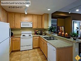 2 Bedrooms Apartment in San Bruno. Parking Availab