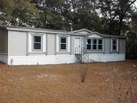 This Is a Newer 3 Bedroom 2 Bathroom Mobile Home