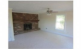 Great Lovely 3 Bedroom Home with Granite